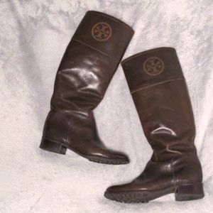 Tory Burch boots ****IF BOUGHT I WILL THROW IN THE BLACK PAIR OF FREE***